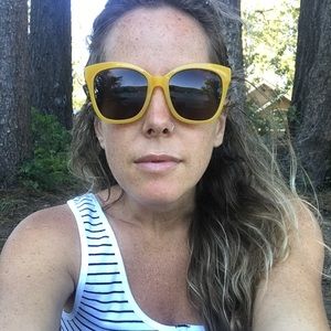 Meet your Posher, Jaya ma